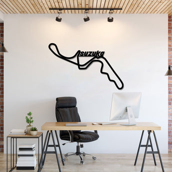 Metal circuit wall art featuring Suzuka Formula 1 track enhancing garage décor